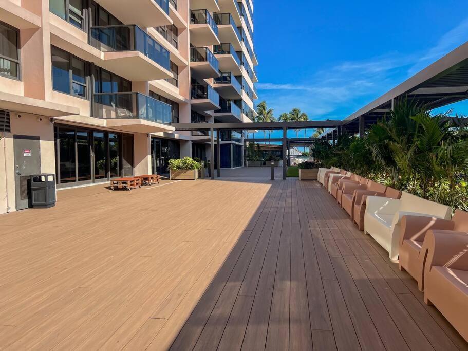 3 Bedroom Apt Ocean-Front Resort The Alexander Miami Beach Exterior foto
