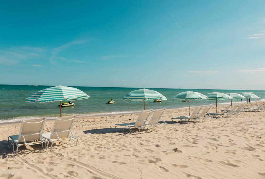 3 Bedroom Apt Ocean-Front Resort The Alexander Miami Beach Exterior foto